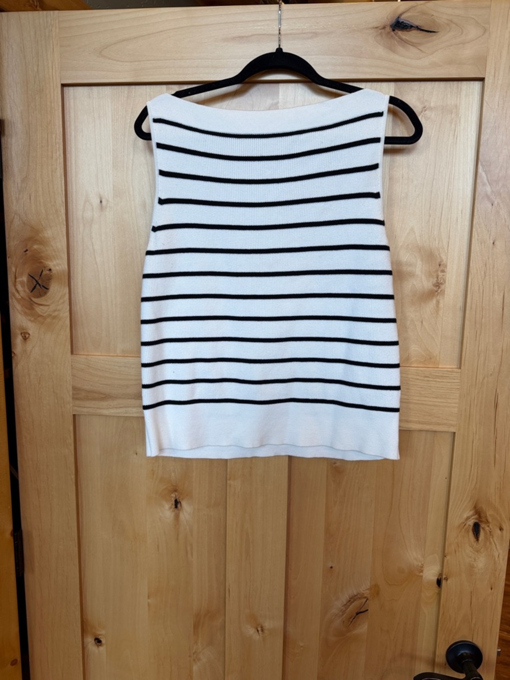 Banana Republic Factory Boat Neck Sleeveless Sweater, Black and White Stripe, L